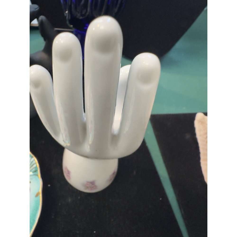 Jewelry Ring Display Hands Ceramic Porcelain Holder Lot Of 4 Mannequin - Picture 8 of 14
